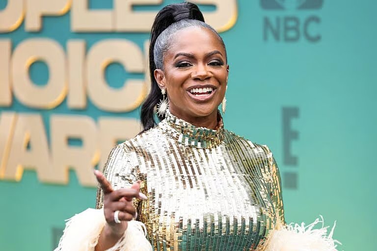 Kandi Burruss 出席 2024 年第 49 届年度人民选择奖