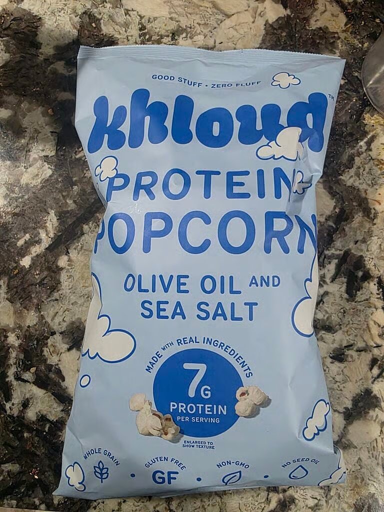 科勒·卡戴珊 (Khloé Kardashian) 凭借 Khloud 蛋白爆米花涉足零食游戏