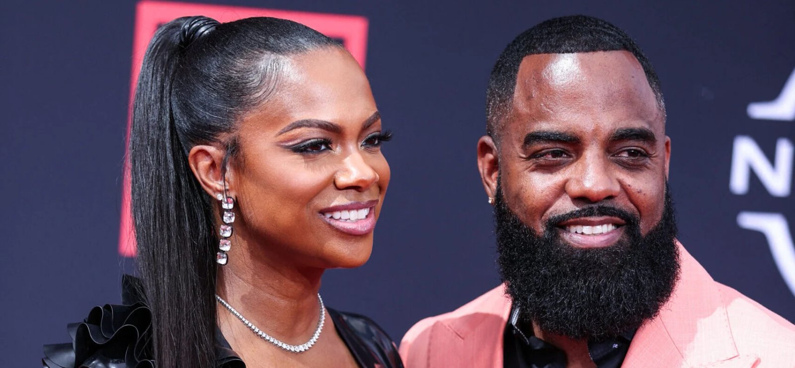 托德·塔克 (Todd Tucker) 对坎迪·伯鲁斯 (Kandi Burruss) 发表了疯狂的言论